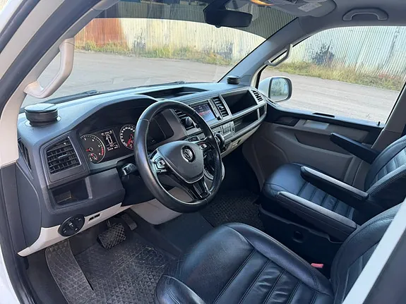 Volkswagen Transporter 2016 photo 5