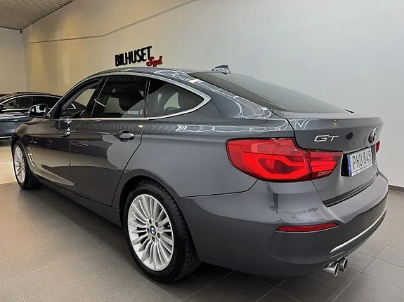 BMW 320 2017 photo 4