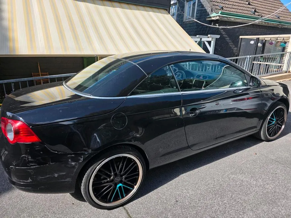 Volkswagen Eos