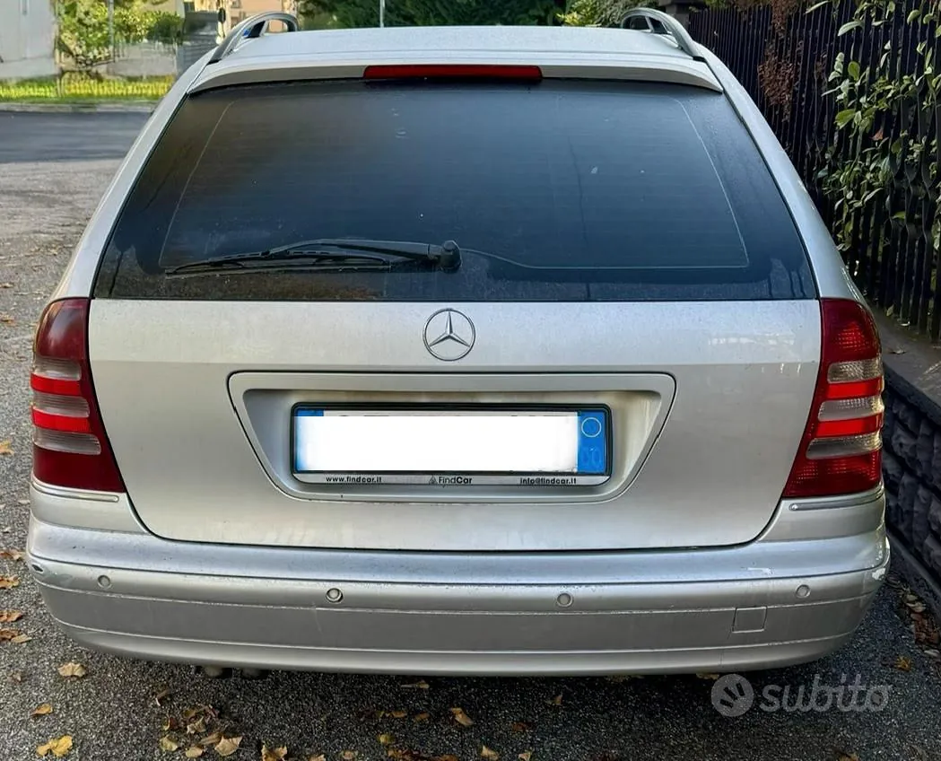 Mercedes-Benz C 180 2005 photo 3