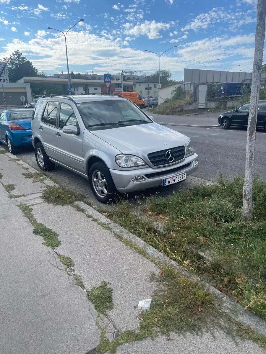 Mercedes-Benz M-Class