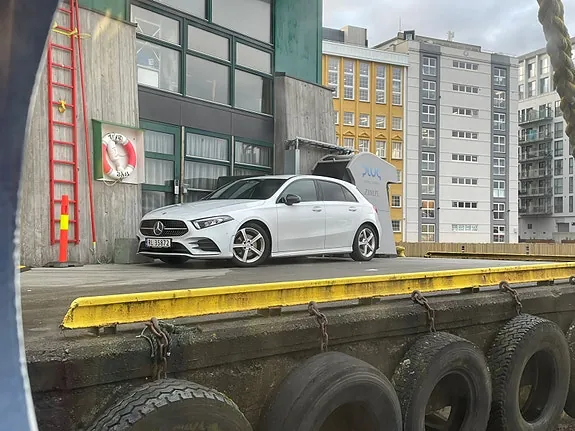 Mercedes-Benz A200