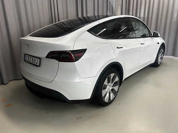 Tesla Model Y 2023 photo 5