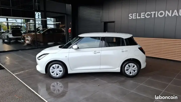 Suzuki Swift 2025 photo 2