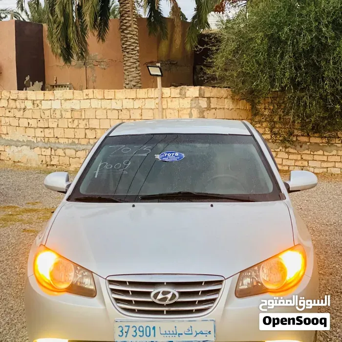 Hyundai Avante 2010 photo 5