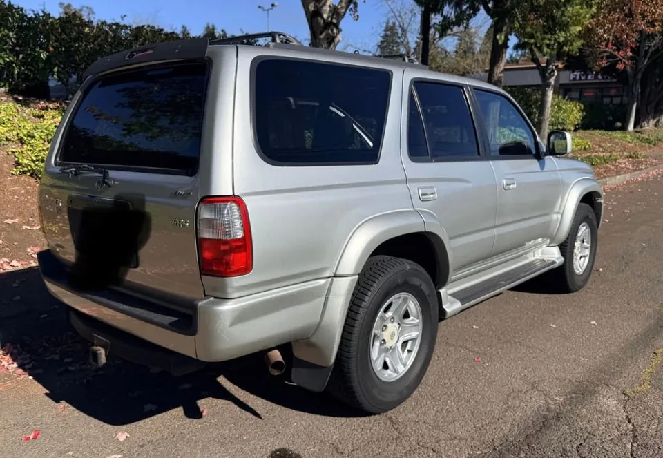 Toyota 4Runner 1999 photo 3