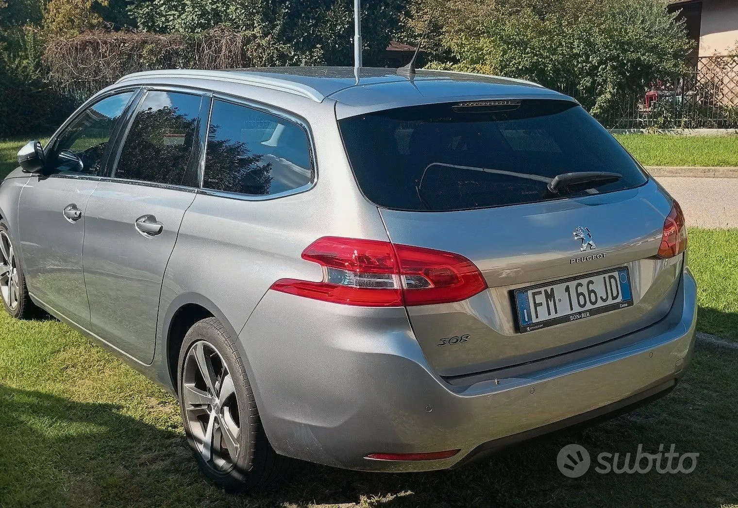 Peugeot 308 2018 photo 2