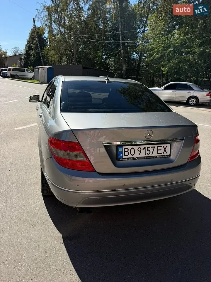 Mercedes-Benz C-Class 2010 photo 5