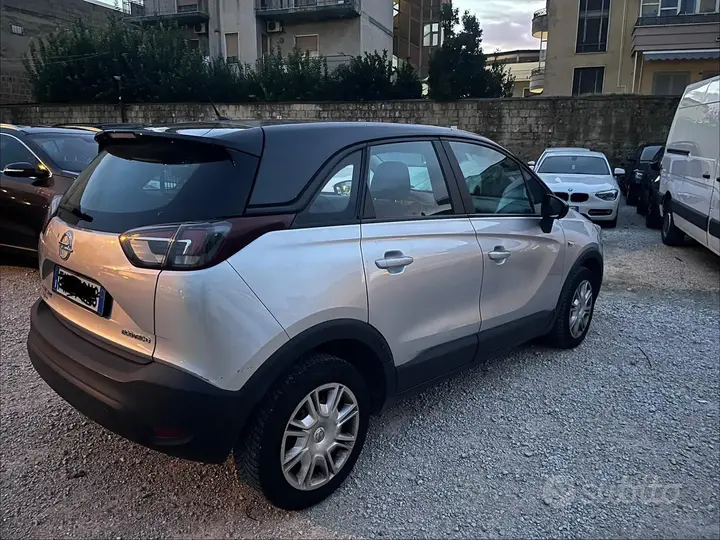 Opel Crossland X 2019 photo 3