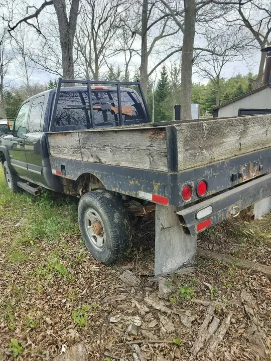 Chevrolet C/K Pickup 2500 2006 photo 2