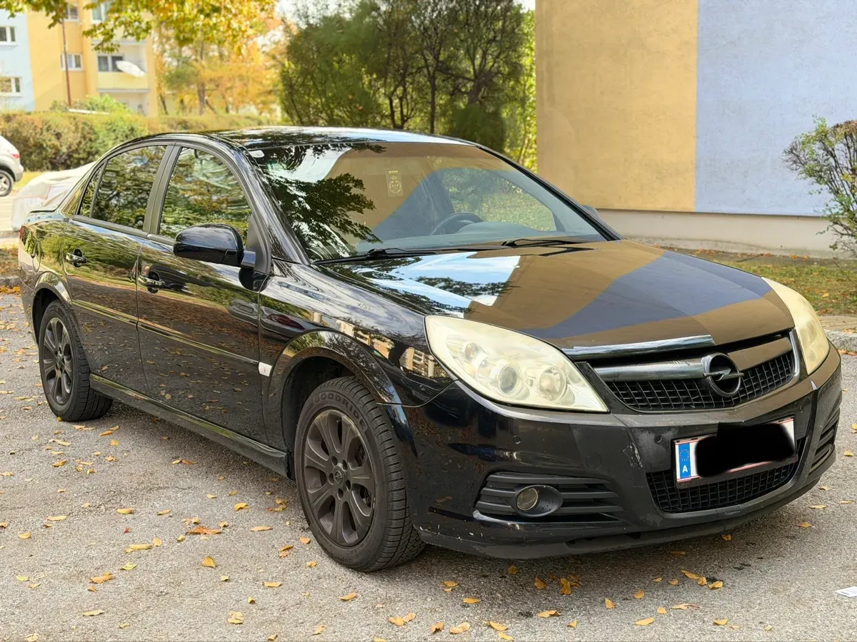 Opel Vectra 2009 photo 2