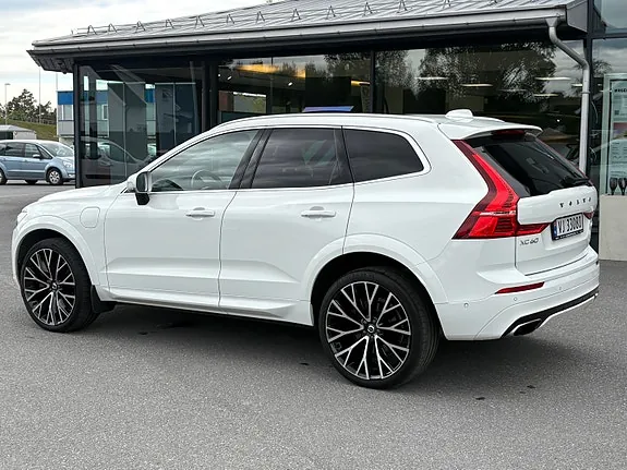 Volvo Xc60 2018 photo 2