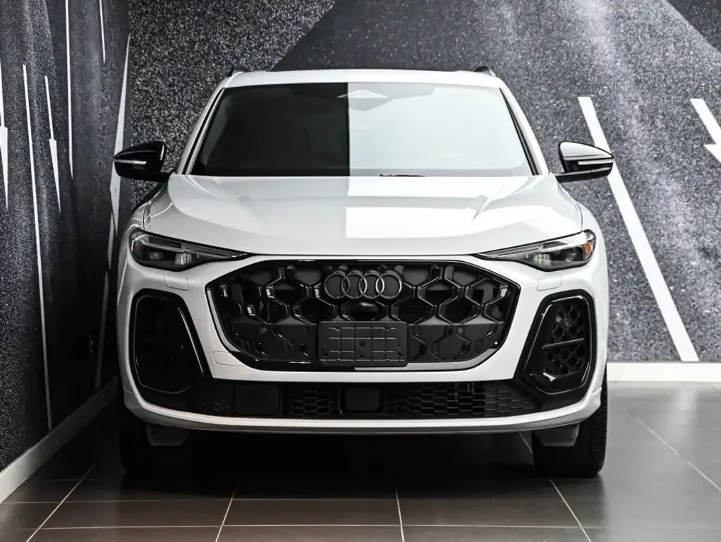Audi Q5 2025 photo 2