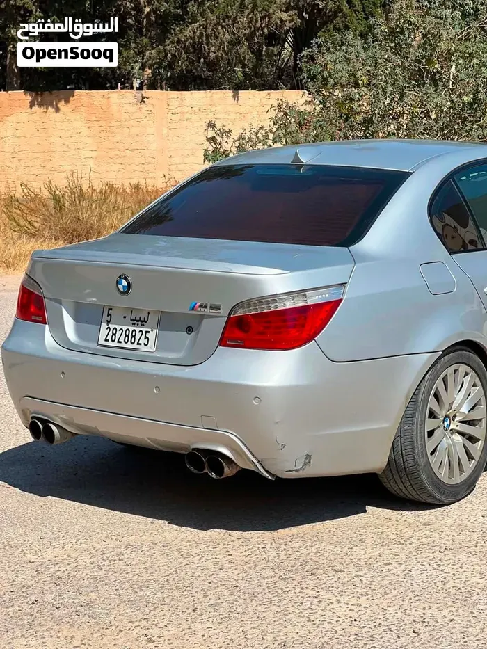 BMW 5 Series 2008 photo 2