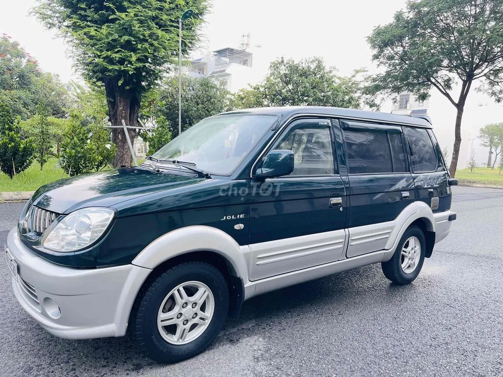 Mitsubishi Jolie 2005 photo 2
