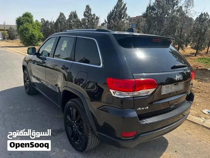 Jeep Grand Cherokee 2016 photo 3