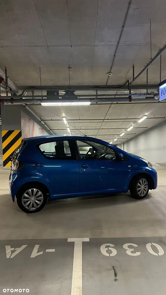 Toyota Aygo 2012 photo 2