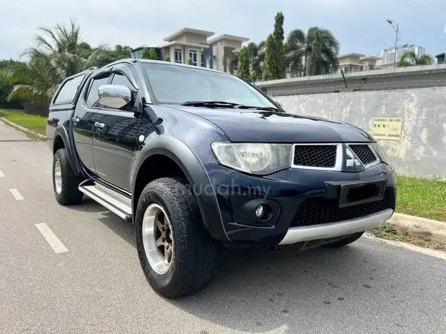 Mitsubishi Triton