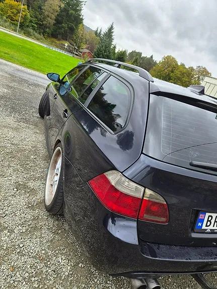 BMW 530D 2005 photo 4