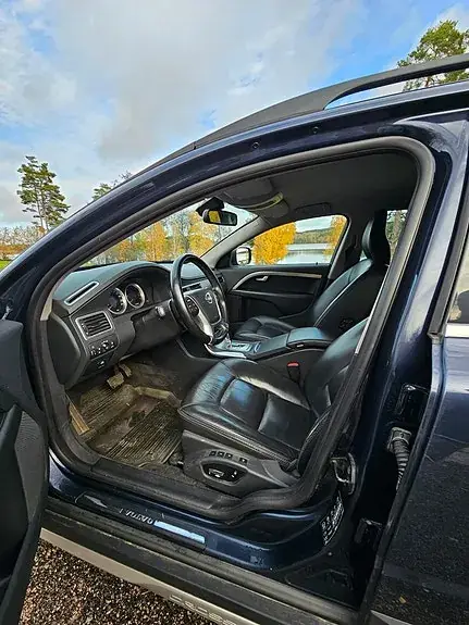 Volvo Xc70 2011 photo 5