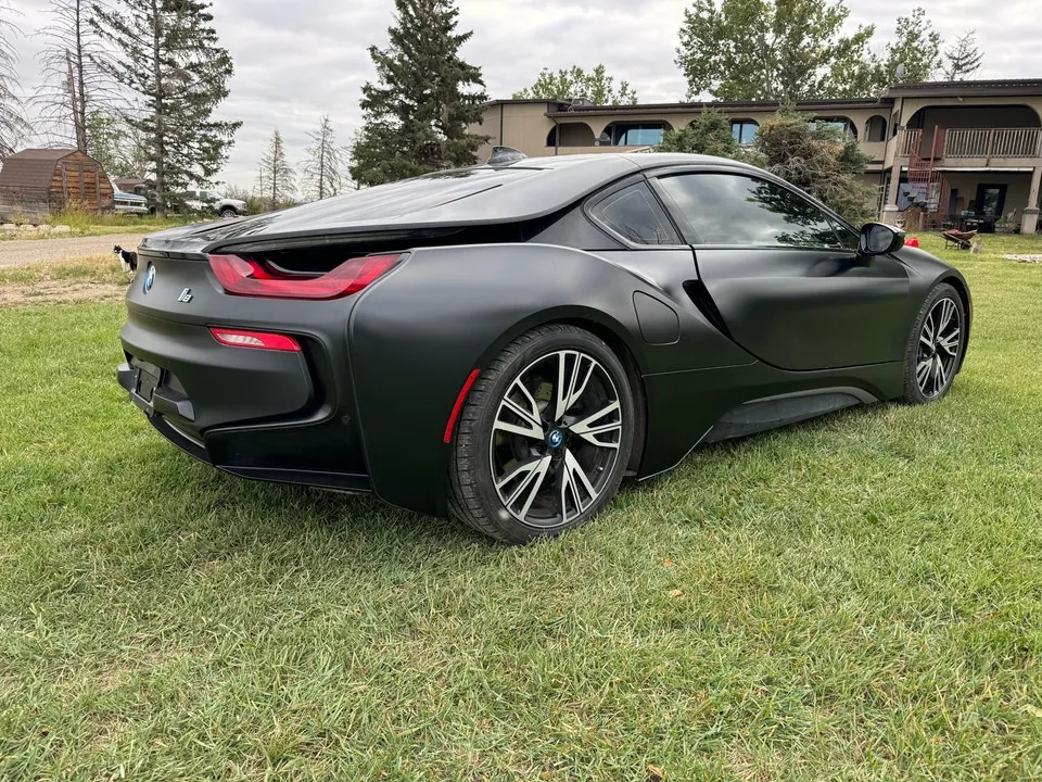 BMW I8 2017 photo 4