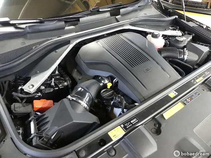 Land Rover Range Rover 2024 photo 5