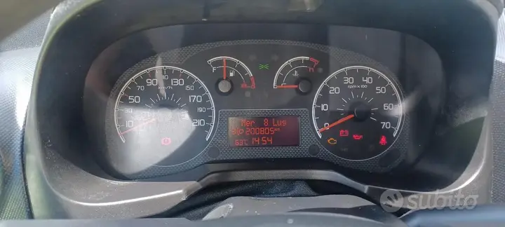 Fiat Qubo 2012 photo 4