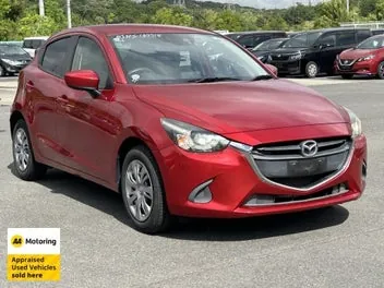Mazda Demio 2015 photo 2