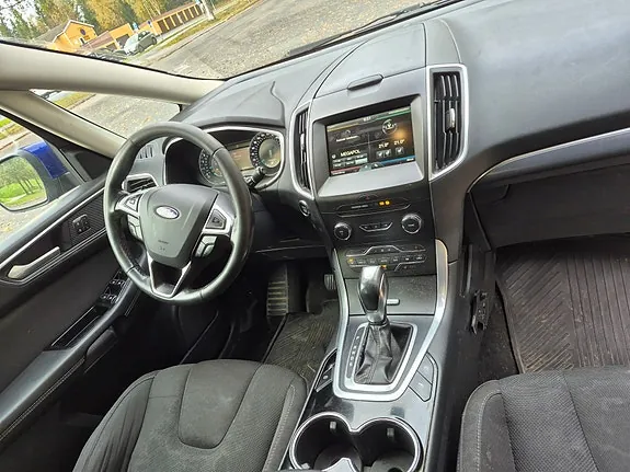 Ford S-Max 2016 photo 5