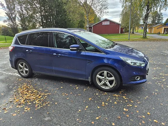Ford S-Max 2016 photo 4