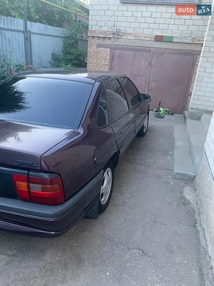 Opel Vectra 1993 photo 5