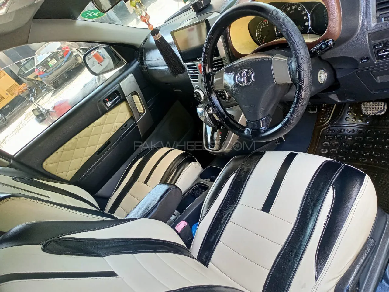 Toyota Rush