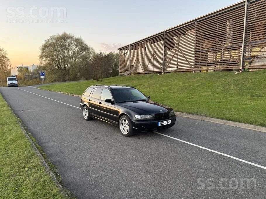 BMW 320 2002 photo 2