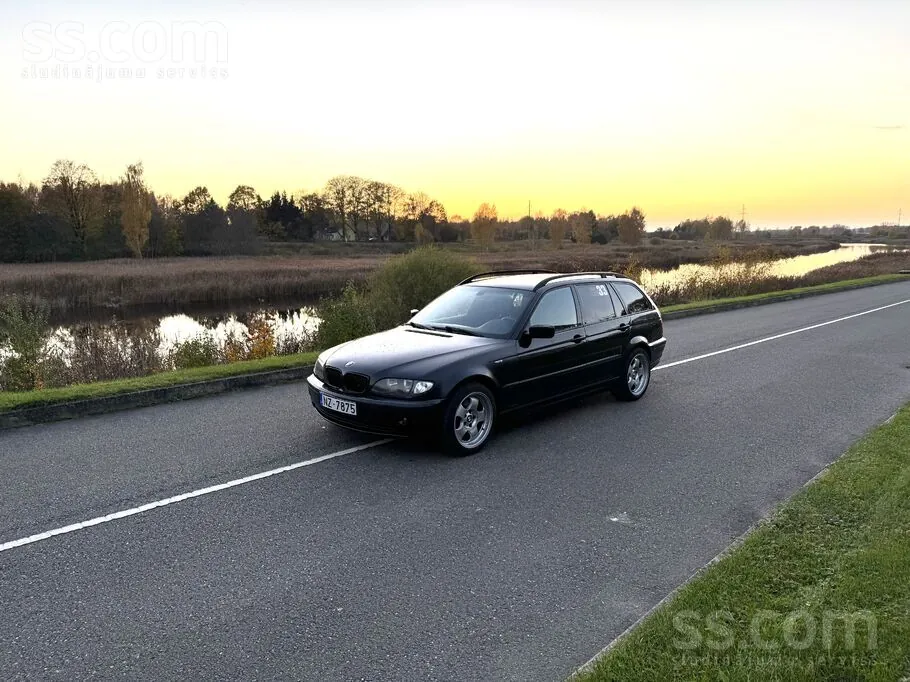BMW 320