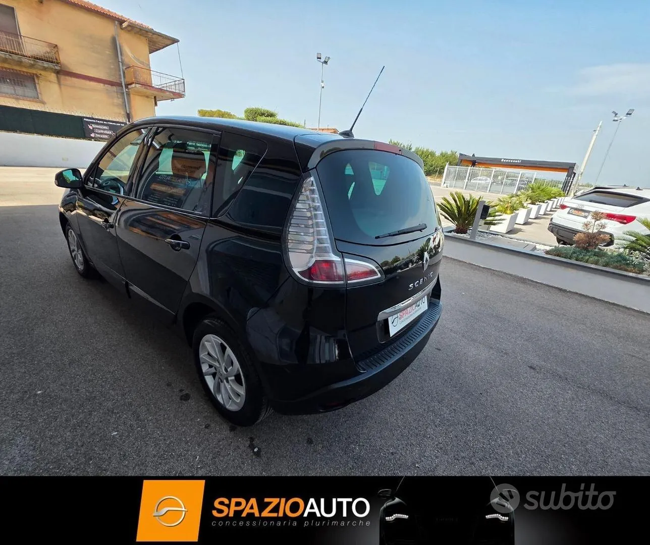 Renault Scenic 2014 photo 3