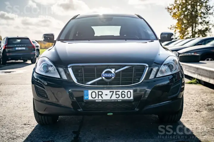 Volvo Xc60 2013 photo 2