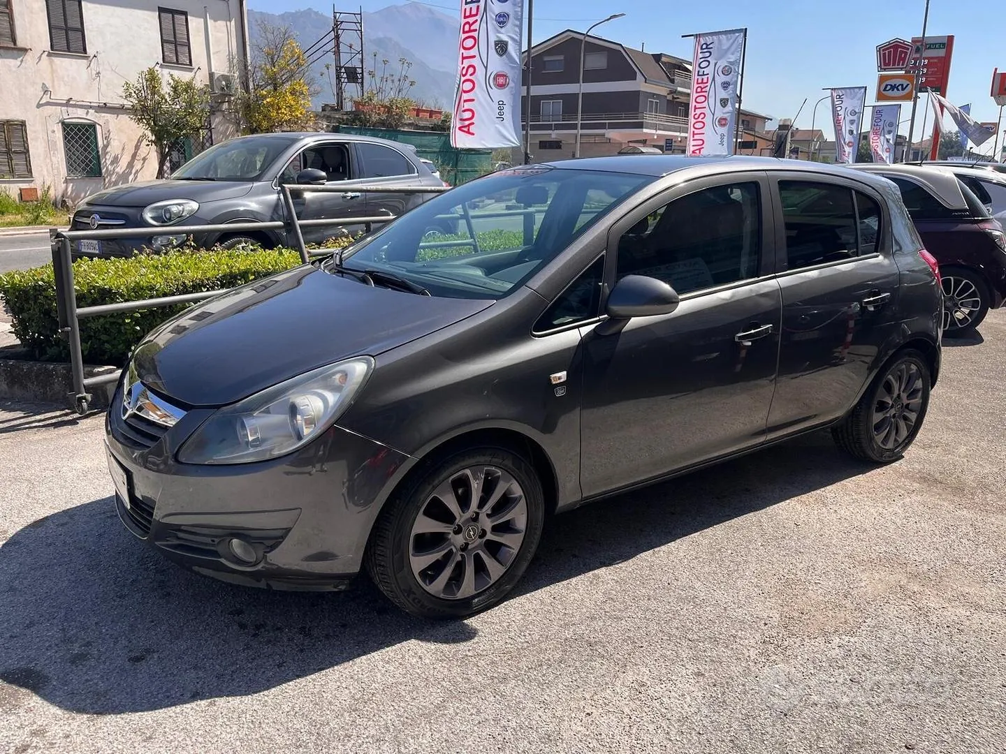Opel Corsa 2011 photo 3