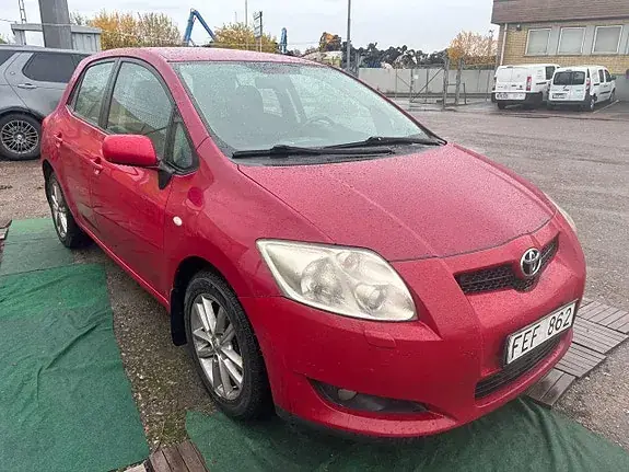 Toyota Auris 2007 photo 2