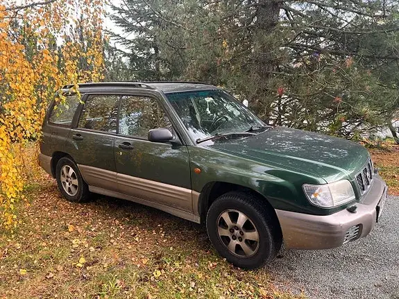 Subaru Forester 2001 photo 3