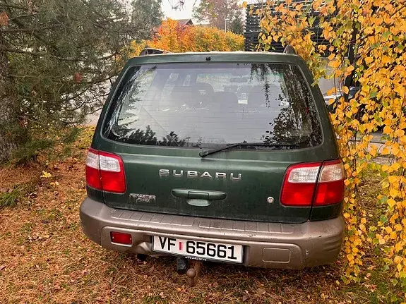 Subaru Forester 2001 photo 2