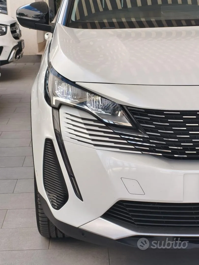 Peugeot 3008 2022 photo 4