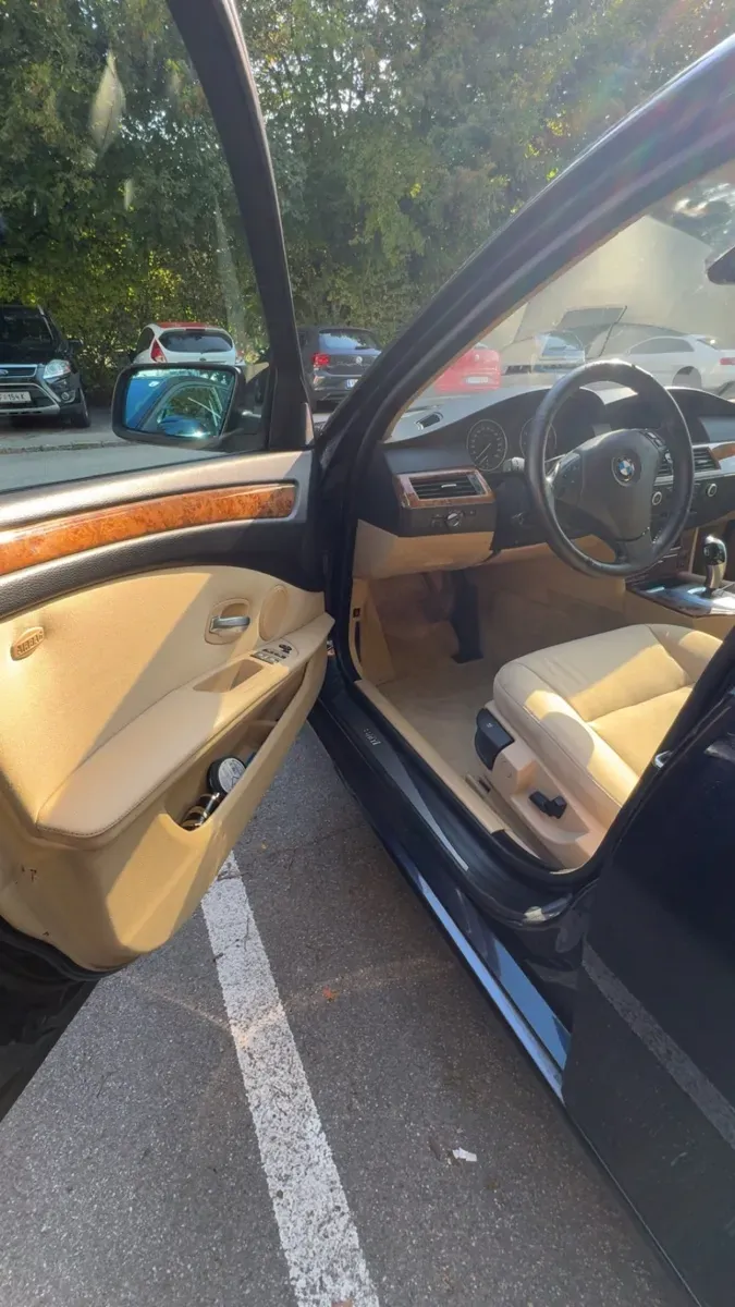 BMW 5 Series 2008 photo 3