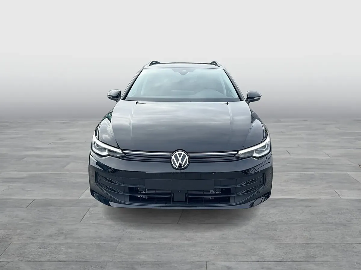 Volkswagen Golf 2025 photo 3