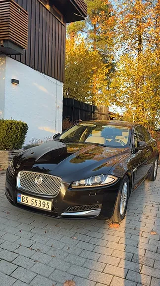 Jaguar Xf 2012 photo 4