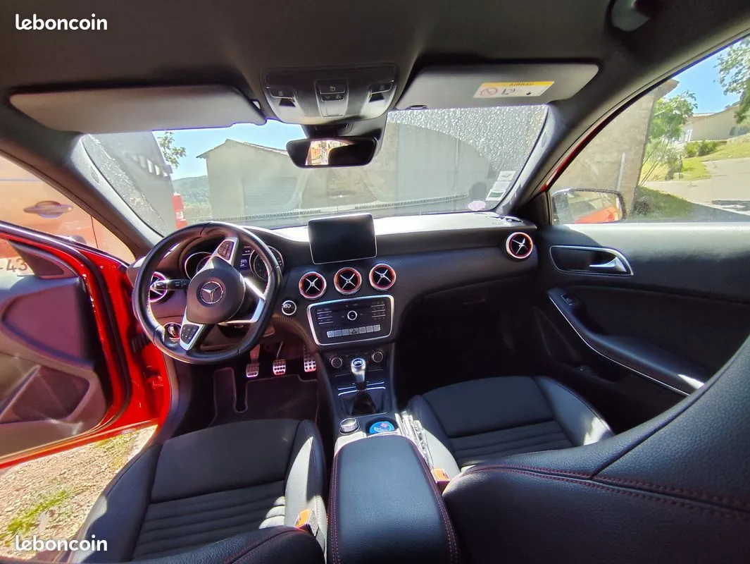 Mercedes-Benz A-Class 2016 photo 3