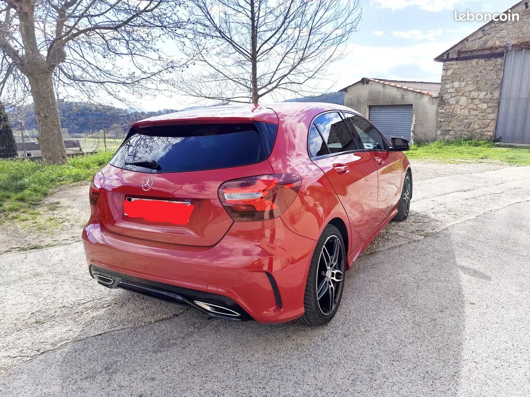 Mercedes-Benz A-Class 2016 photo 2