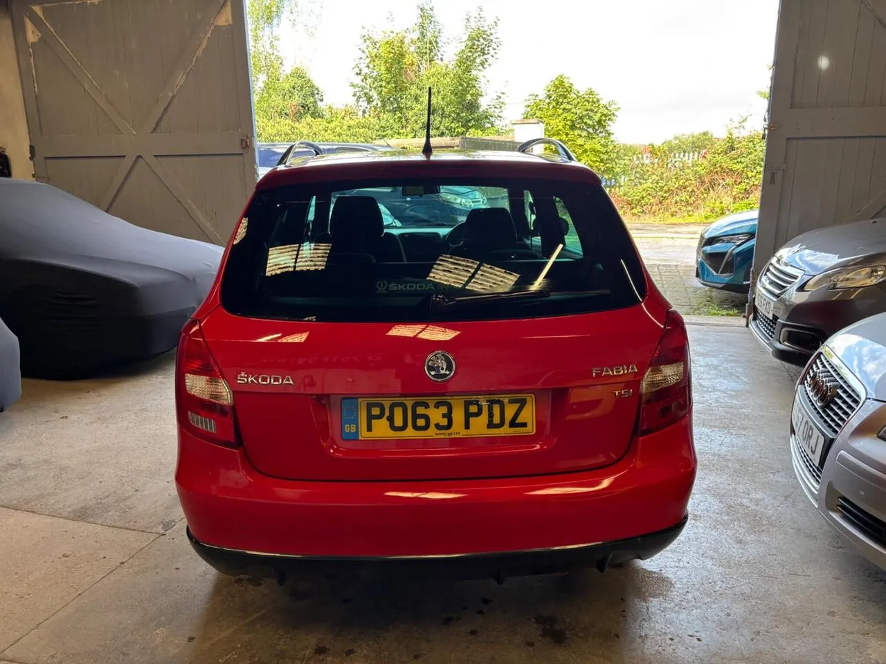 Skoda Fabia 2013 photo 5