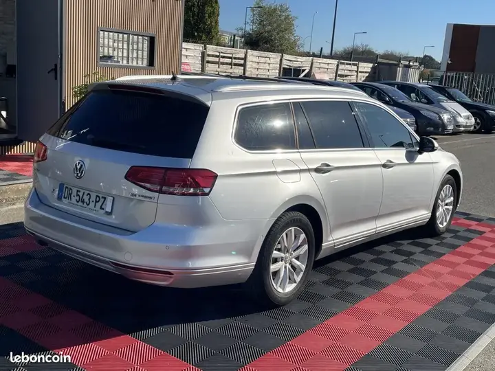 Volkswagen Passat 2015 photo 2