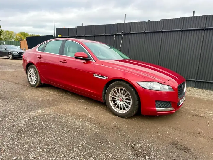 Jaguar Xf
