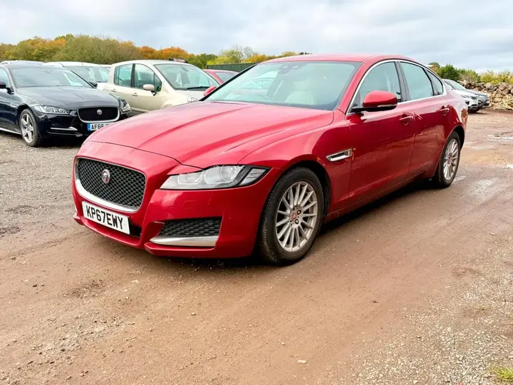 Jaguar Xf 2017 photo 4